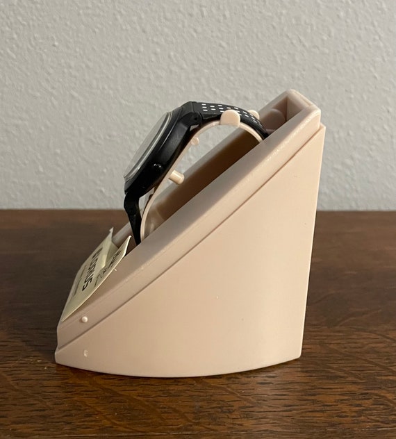 1990’s Lorus Mickey Mouse Comic Watch- Vintage Di… - image 4