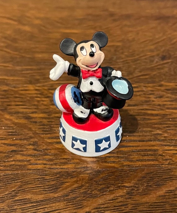 1990's Lenox Disney Thimble Collection- Vintage Mickey Mouse