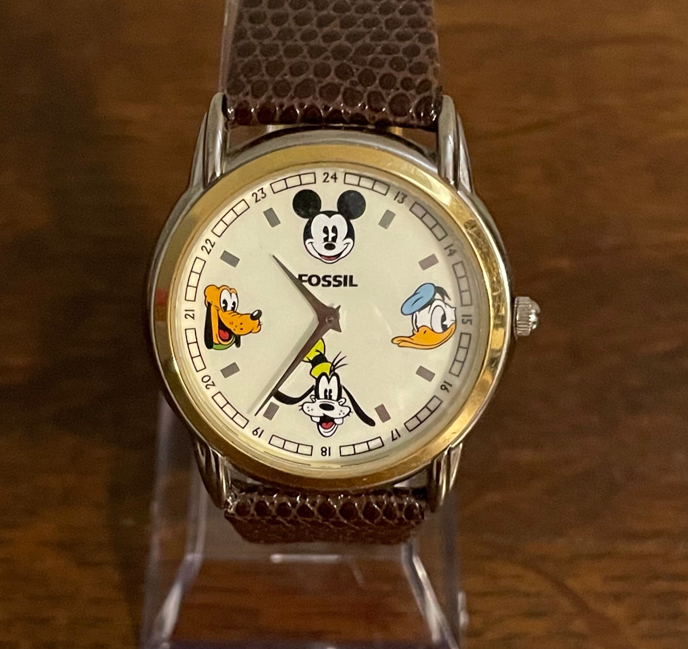 Vintage Disney's Mickey Mouse Damen Armbanduhr mit schwimmenden Kristallen  von Fossil in funktionsfähigem Zustand - .de