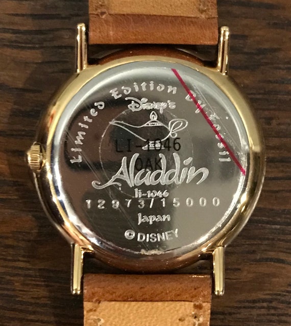 1990 年代の Fossil 限定版アラジン ジーニー ウォッチ