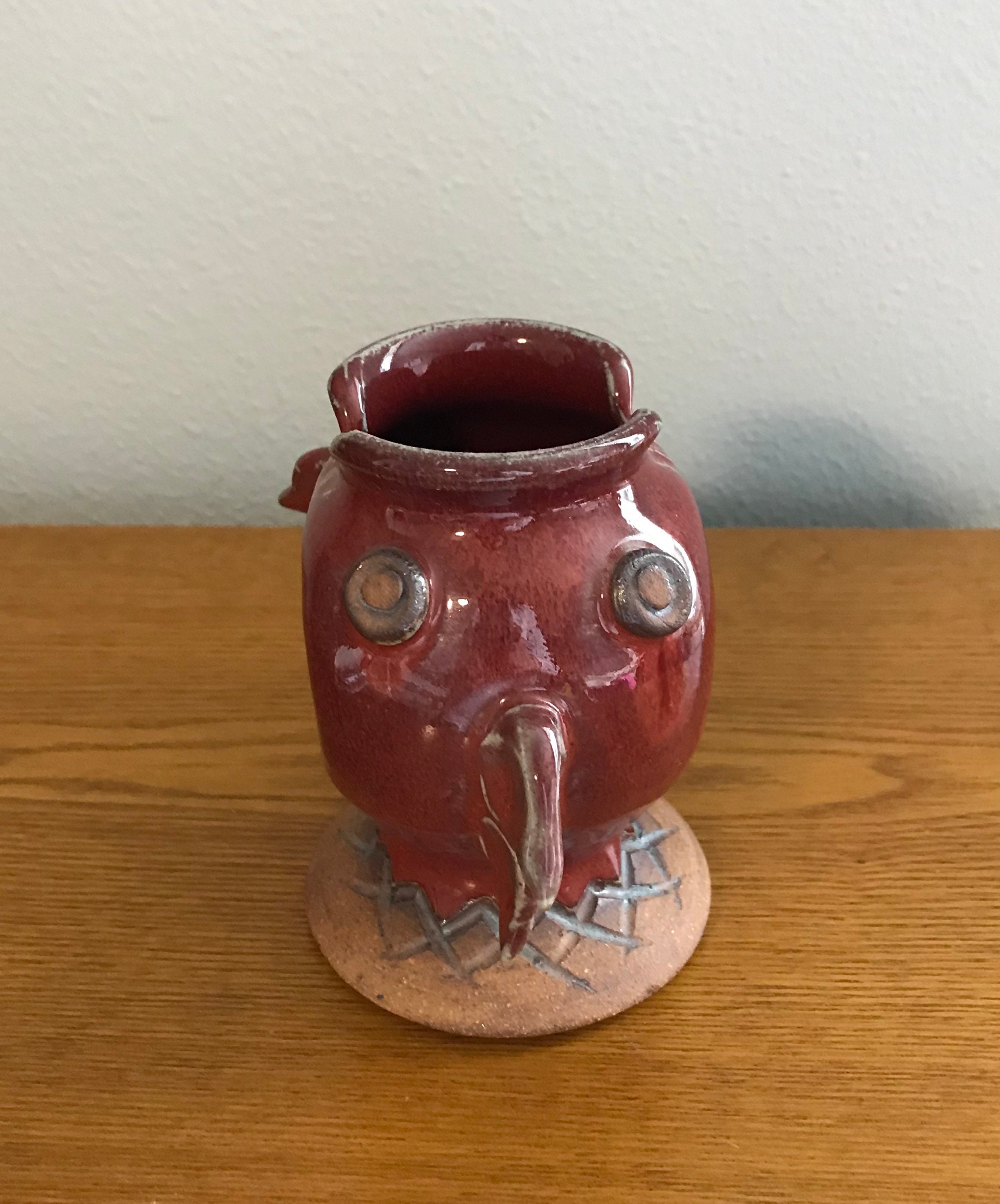 魚の絵柄 陶器製 花瓶 1980 年代の陶器の魚の花瓶 - ヴィンテージの手作りアーティストの