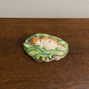Timmy Willie Sleeping- Beatrix Potter Figurine- Royal Albert, England, Copyright 1989