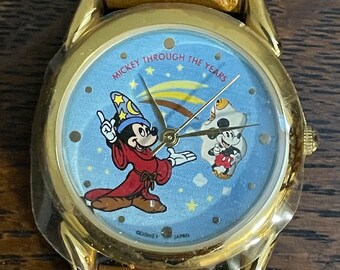 ディズニー時計 限定品 1990 年代のディズニーストア限定、ミッキーが年月を経て回転