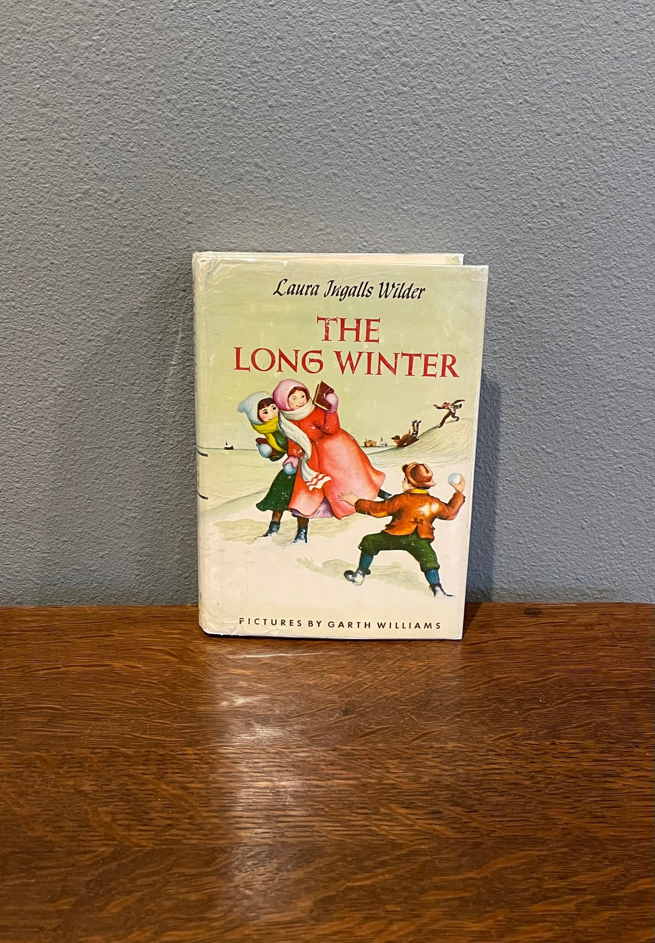Newbery Honor Paperback "The Long Winter" By Laura Ingalls Wilder - Foto 10