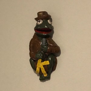1970’s Hand Painted Chalk Ware Kermit the Frog Relief- Vintage Reporter Kermit Wall Hanging