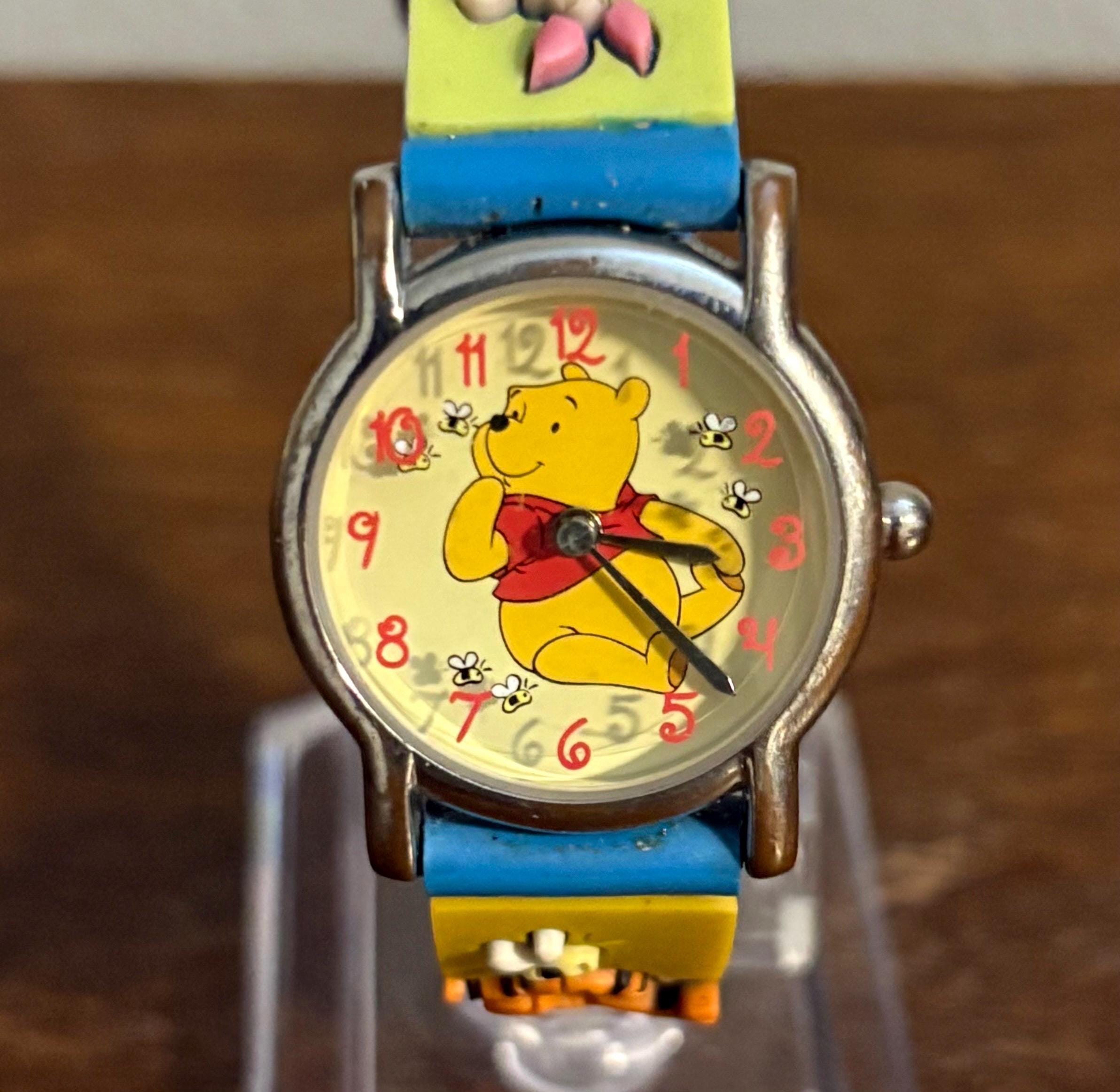 1990's Disney Winnie-the-pooh and Bees Wristwatch- Vintage SII