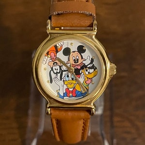 1990&#39;s Disney Time Works Mickey Mouse and Friends Watch- Vintage Mickey, Pluto, Donald and Goofy Silly Faces Women’s Watch
