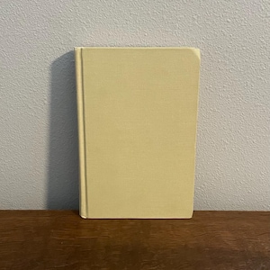 First Edition, Sixth Printing of A Confederacy of Dunces by John Kennedy Toole- 1981 Pulitzer Prize Winning Novel