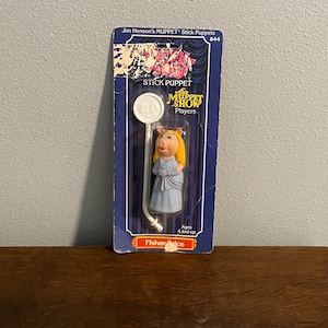 1979 Fisher Price Miss Piggy Muppet Stick Puppet- Vintage Fisher Price Muppet Show Stick Puppet