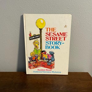 1971 Edition Sesame Street Storybook