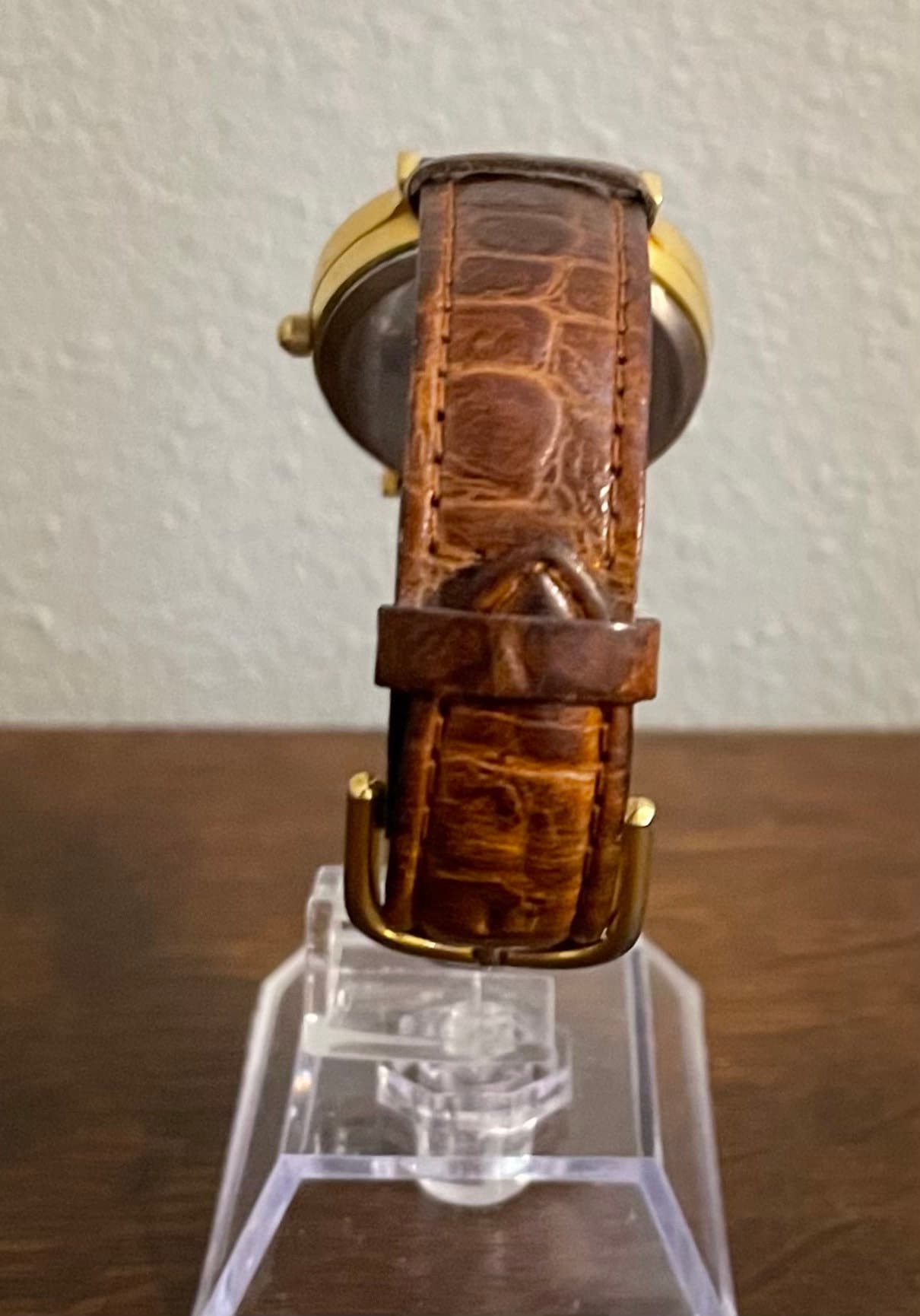 未使用・ジャンク品]ディズニー「わんわん物語」腕時計 限定品 時計