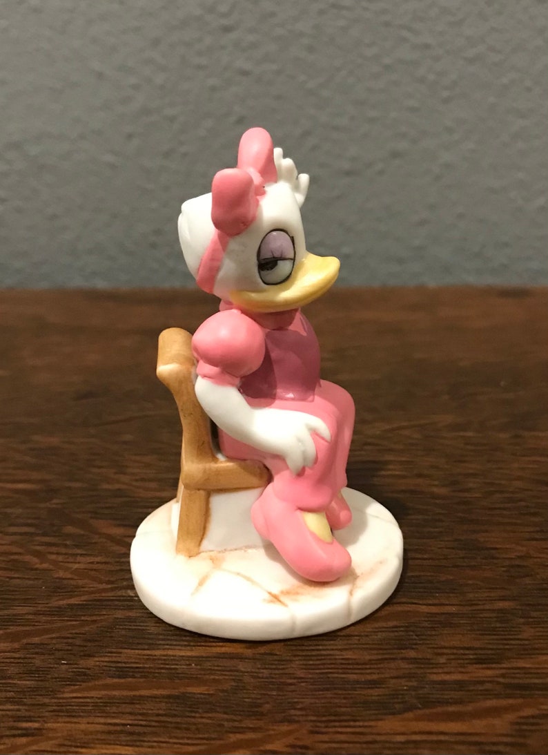 Vintage Daisy Duck Figurine 1988 The Disney Collection Daisy Duck Figurine