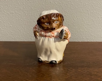 Mrs. Tiggy Winkle- BP3A Beatrix Potter Figurine- Beswick, England