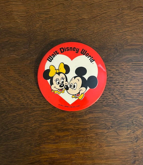 Details about   disney trading pin minnie mouse vintage classic souvenir polka dots pink red 