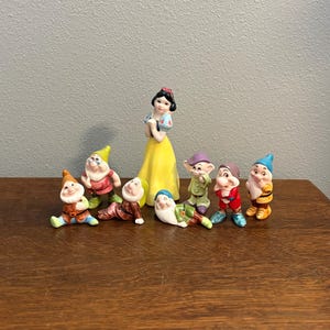 Snow white seven dwarfs porcelain figurines - Etsy 日本