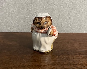 Mrs. Tiggy Winkle- Beatrix Potter Figurine- Beswick, England, Copyright 1948
