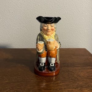 Royal Doulton Happy John Toby Jug- Vintage Royal Doulton Medium Happy John Toby Jug