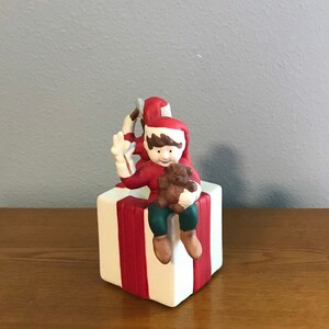 1980 年代の陶器製パーティーライト キャンドルホルダー - ヴィンテージ 陶器製クリスマス エルフ キャンドルホルダー