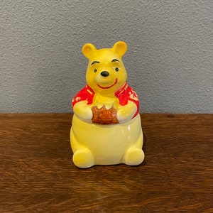Walt Disney Productions de 1960 Winnie the Pooh Honey Jar- Vintage Ceramic Pooh Sugar Jar