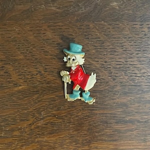 1960’s Gold Toned and Enamel Scrooge McDuck Brooch- Vintage Scrooge McDuck Pin