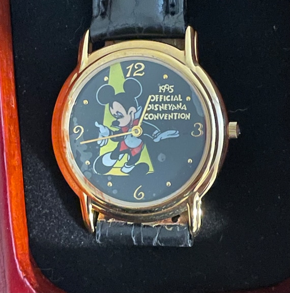 Vintage Limited Edition Mickey Mouse Watch** Vintage Walt Disney World Limited Release Mickey Mouse and  main image 4