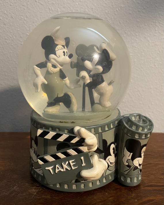 ディズニーリゾート ミッキー ミニー スノーグローブ スノードーム ディズニーフィギュア専門店 ディズニーコレクション