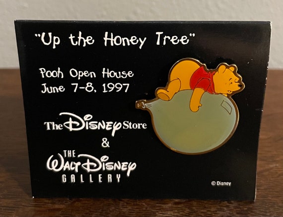 1997 “Up the Honey Tree” Winnie the Pooh Enamel P… - image 2