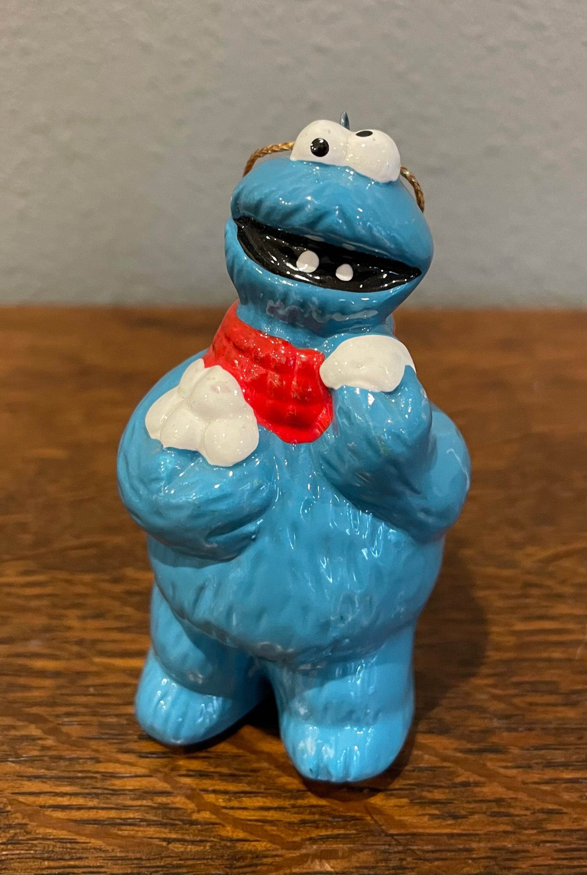 1980年代のセサミストリート クッキーモンスター ホリデーオーナメント