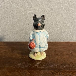 Pig-Wig- Beatrix Potter Figurine- Beswick, England, Copyright 1972