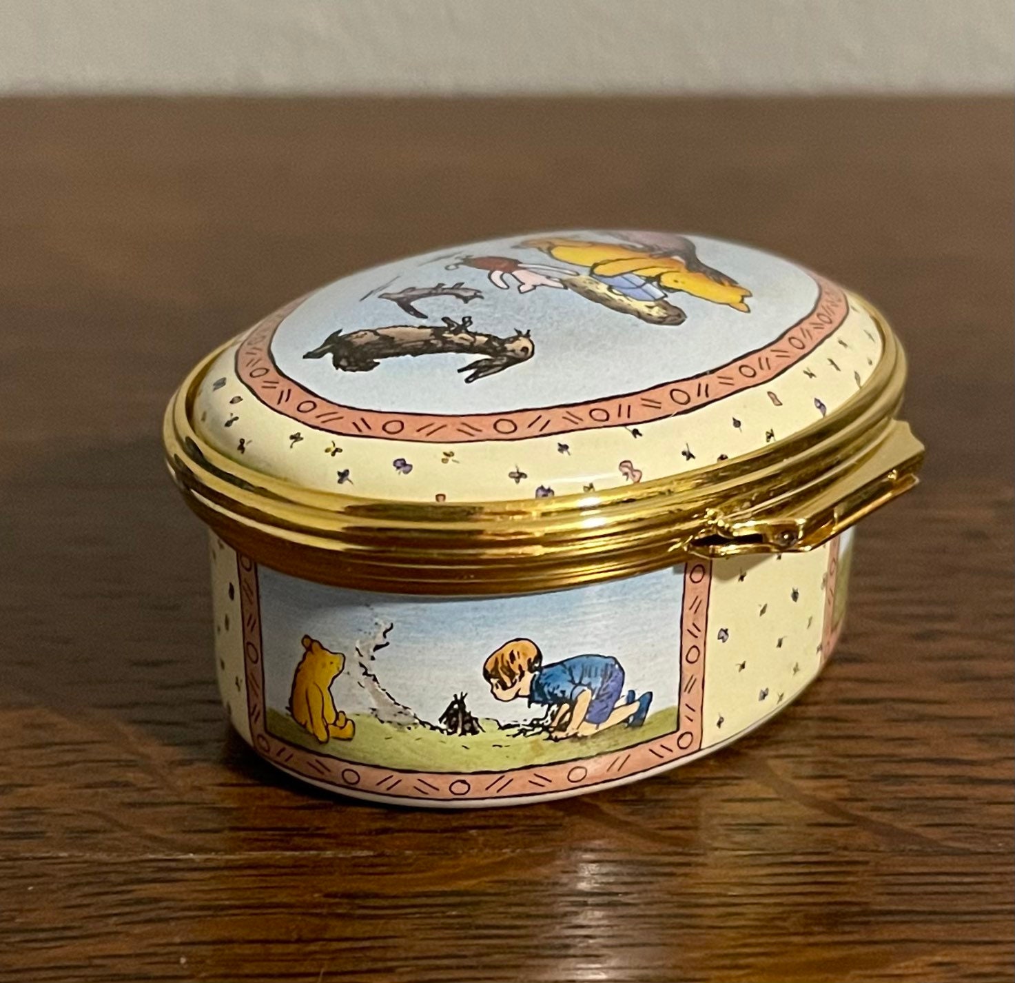 ハルシオンデイズ限定版クラシックプーさん「賢くて役に立つクマのため