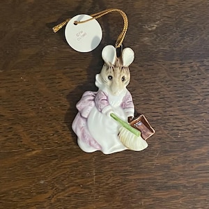 1985 Schmid Hunca Munca Sweeping Ornament- Vintage Porcelain Beatrix Potter Ornament