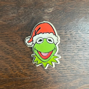 1979 Kermit the Frog Christmas Pin- Vintage Muppets Santa Kermit Pin