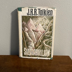 1977 Prima edizione, terza ristampa del Silmarillion di J.R.R. Tolkien- Edizione americana del Silmarillion, completa di mappe