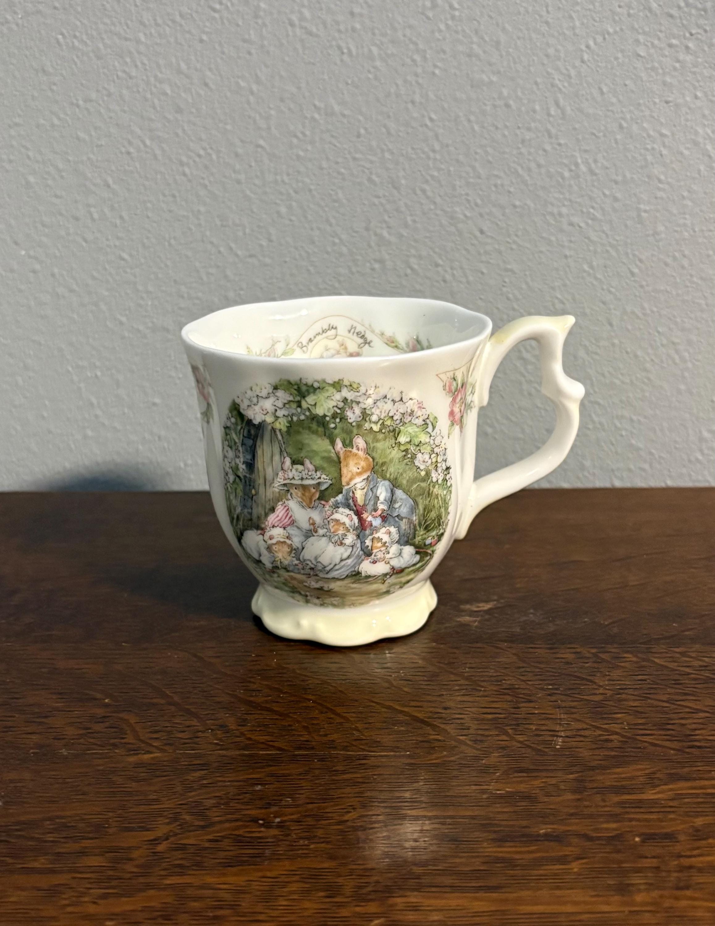 Brambly Hedge Teapot - Etsy