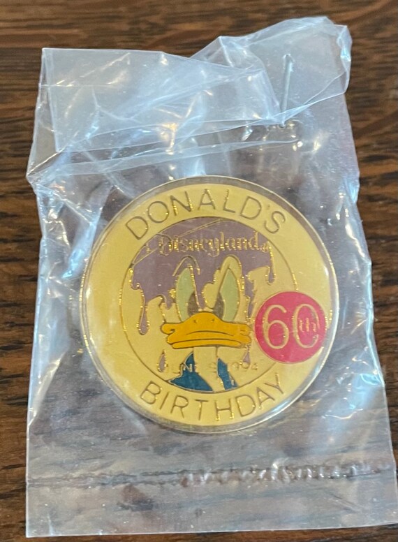 1994 Limited Edition Donald Duck 60th Birthday Watch