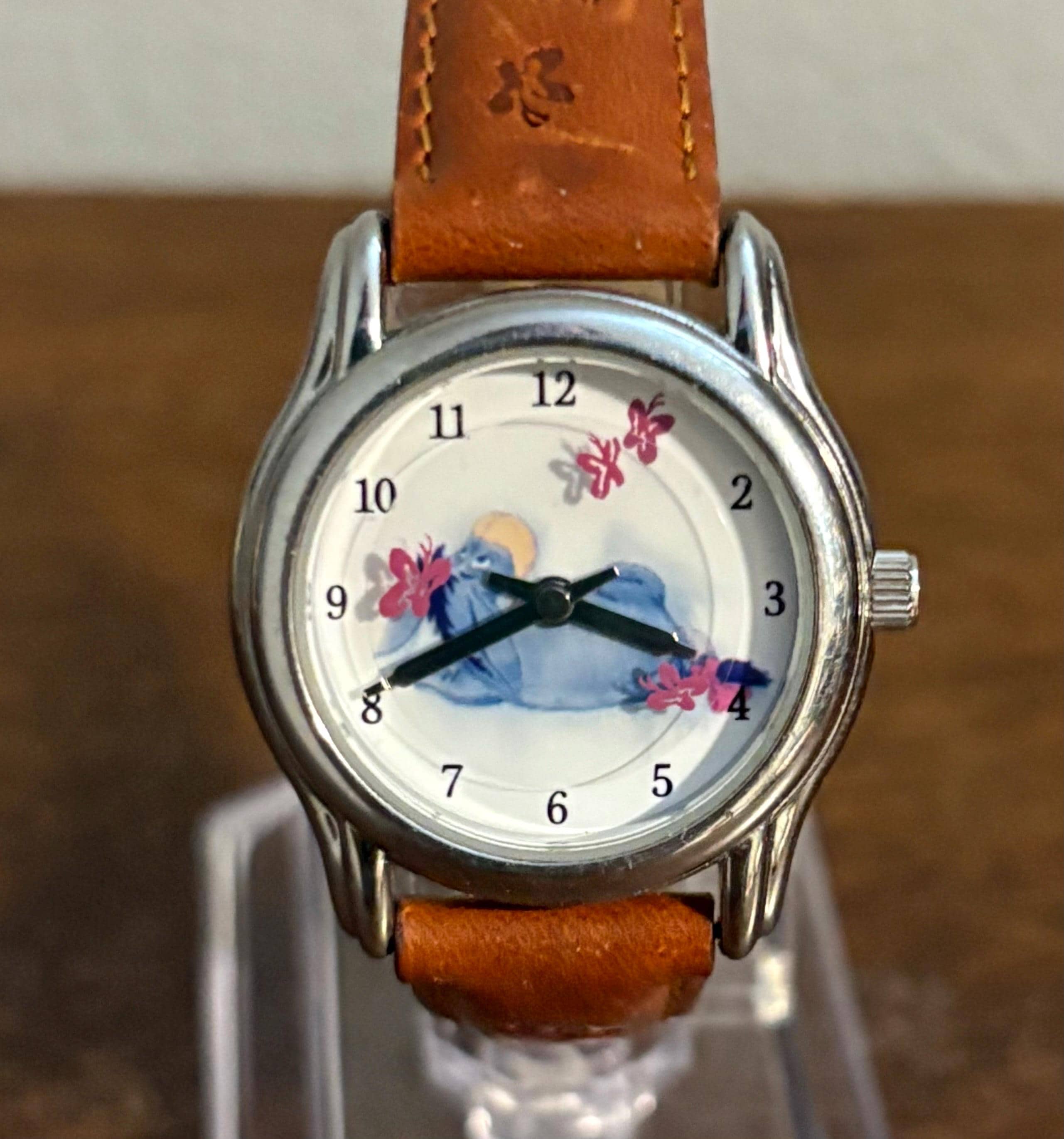 Beautiful Vintage Eeyore Disney Stretch Band Watch 
Requires Battery Eeyore Watch - Etsy main image 3