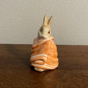 Poorly Peter Rabbit- Beatrix Potter Figurine- Royal Albert, England, Copyright 1989