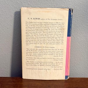 C.S.ルイス著『カスピアン王子の冒険』初版、第9刷、ポーリン・ベインズ挿絵 - アメリカ初版、第9刷 画像 3