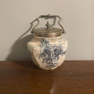 Royal Doulton Biscuit Jar - Etsy