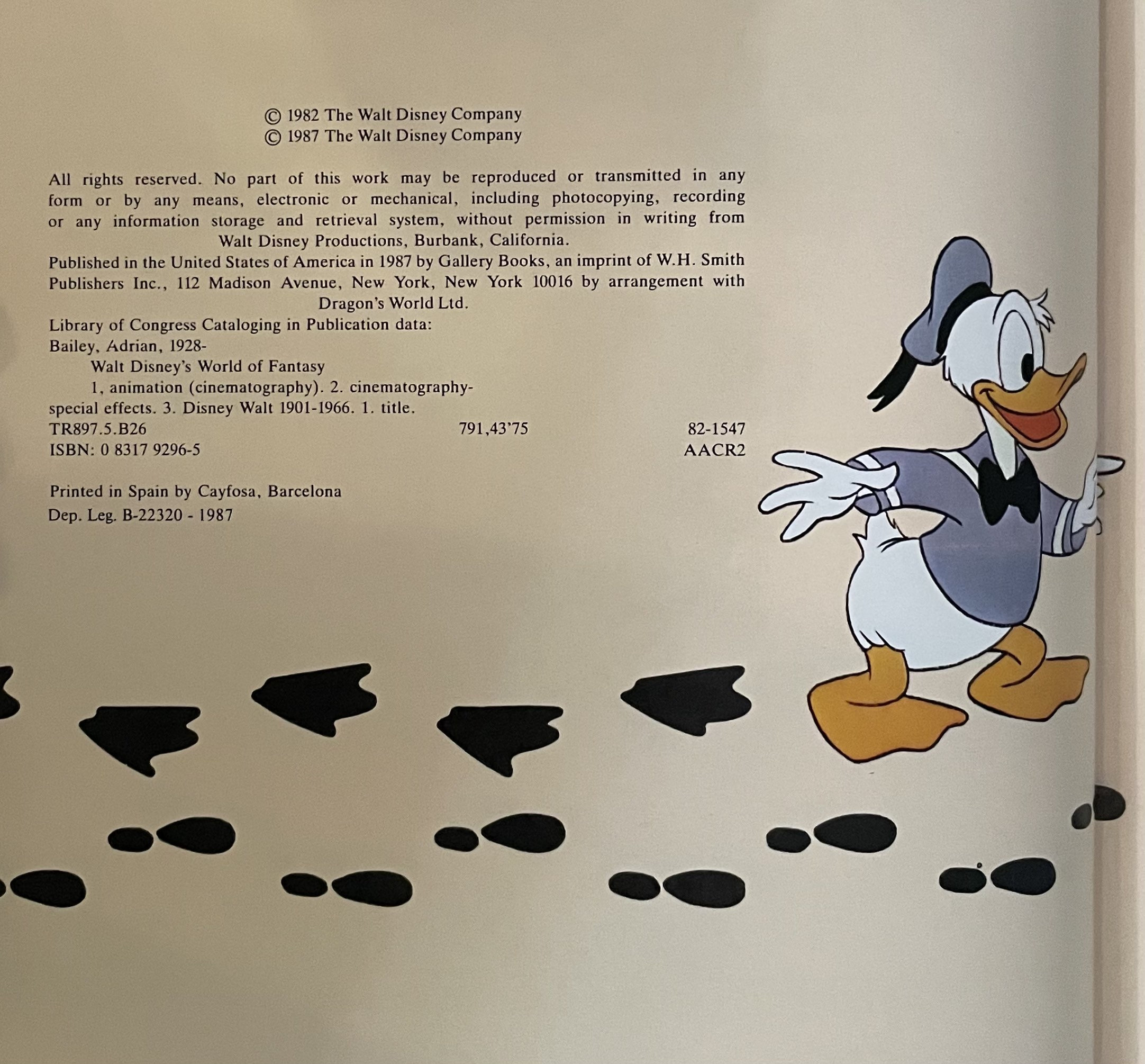 (送料込み)WORLD OF FANTASY ADRIAN BAILEY 洋書 送料込み)WORLD OF FANTASY ADRIAN BAILEY 洋書 1987 Edition of