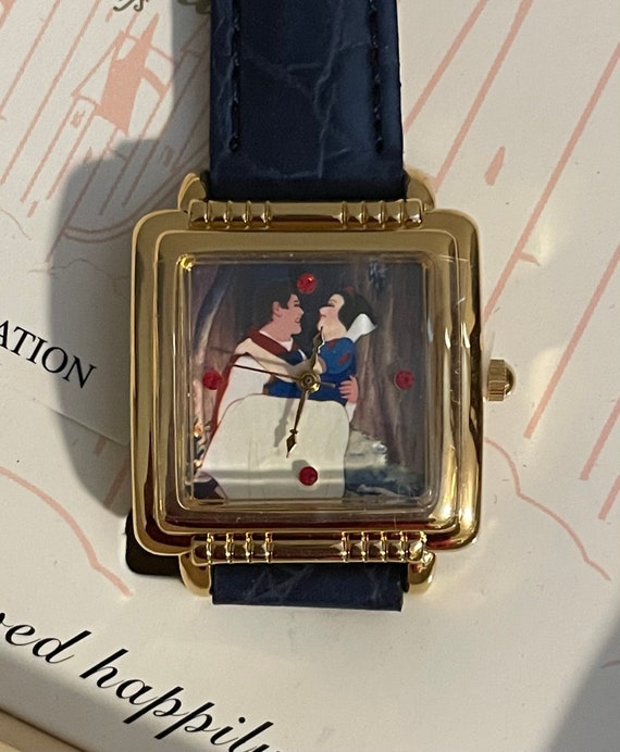 1990's Disney Fairy Tale Watch Collection Snow White and the Seven Dwarfs Watch