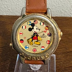 Musical Mickey Mouse Watch With Flags - Etsy display picture 1