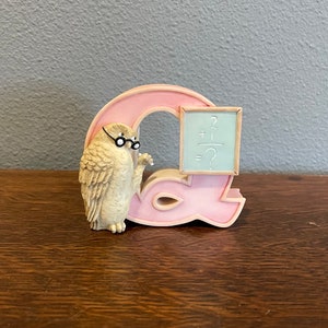 1990's Michel & Company Classic Winnie-the-Pooh Alphabet Figurine- Vintage Owl Letter Q Figurine