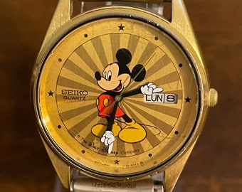 Mickey Mouse Seiko Watch Nifty Nineties Disney Gold Mens