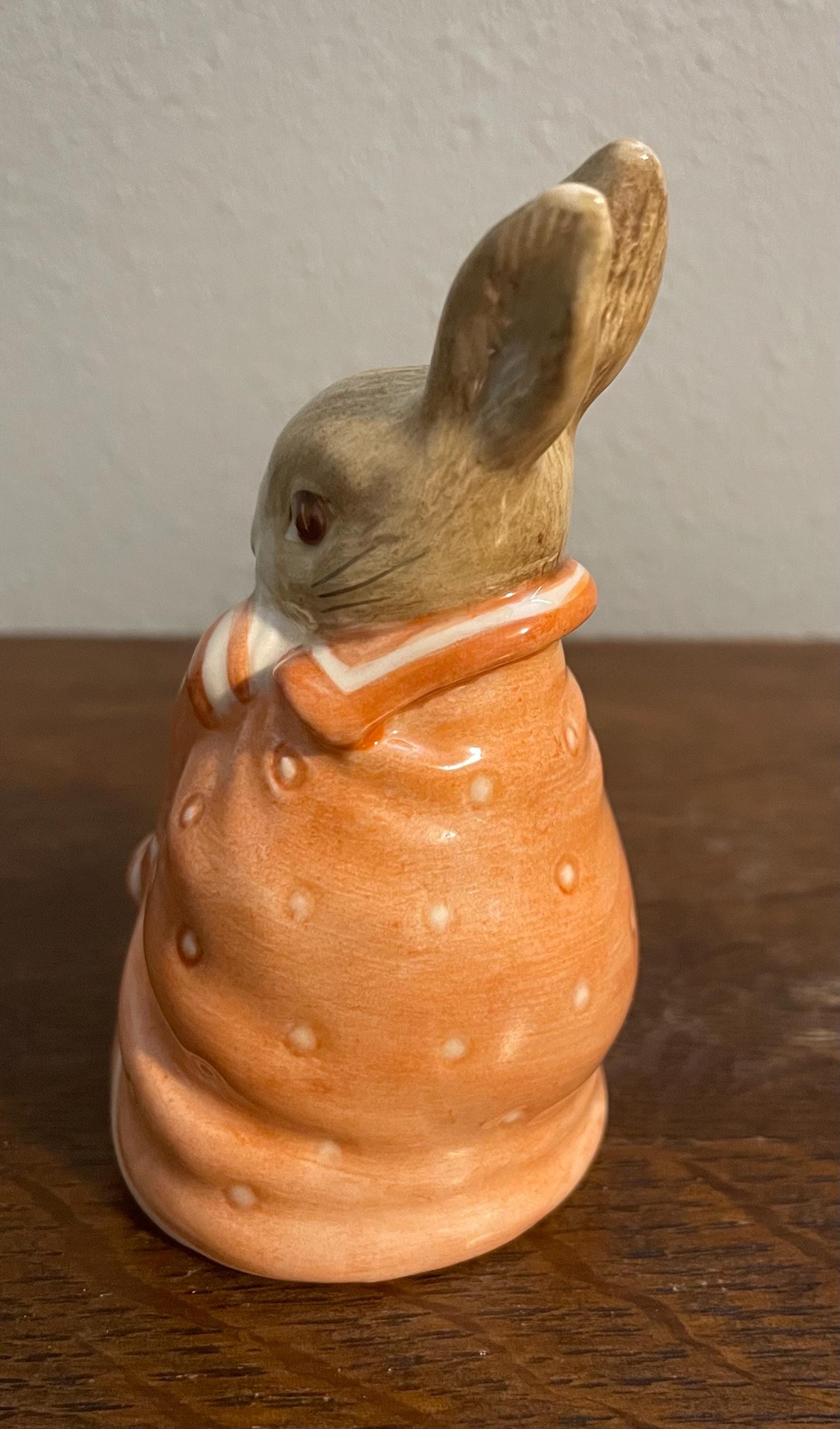 かわいそうなピーターラビット - ビアトリクス・ポターのフィギュア 