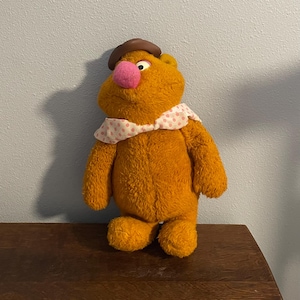 1976 Fisher Price Fozzie Bear Doll- Vintage Fisher Price 851 Muppet Fozzie Bear Stuffed Toy