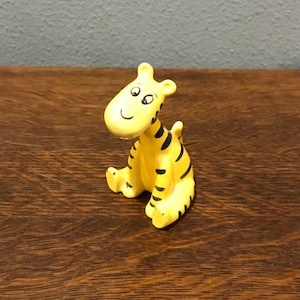 Beswick Disney Winnie the Pooh Tigger Figurine- Vintage Disney Tigger Beswick Figurine