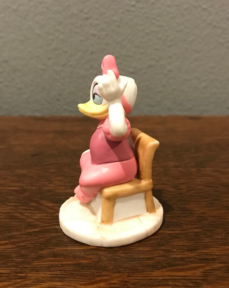 Vintage Daisy Duck Figurine 1988 The Disney Collection Daisy Duck Figurine