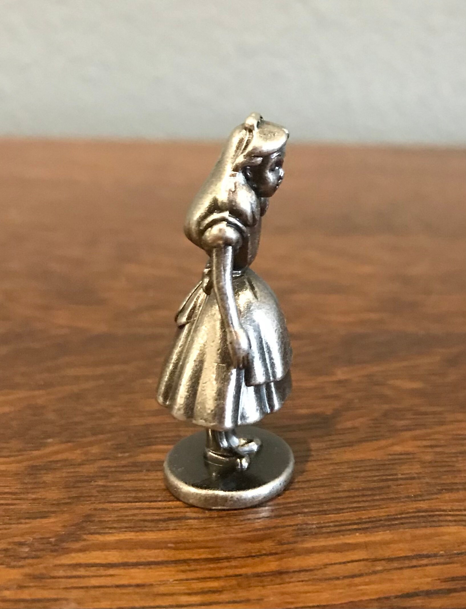 alice in wonderland pewter figurines