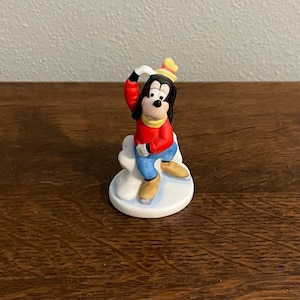1987 The Disney Collection Goofy Figurine- Vintage Goofy Figurine